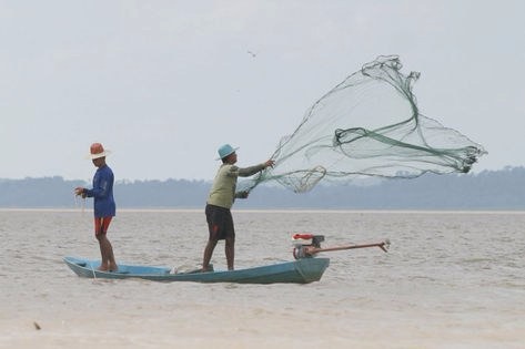 A licença para pesca vale, inicialmente, por 30 dias 