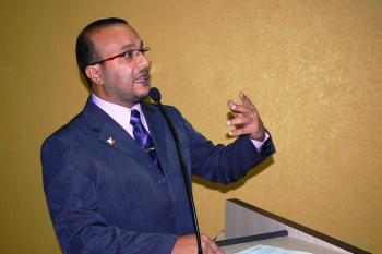 Professor Ailton requer Título de Cidadão para Ronaldo José Mayr Vereador de Amambai, Professor Ailton (PSB)