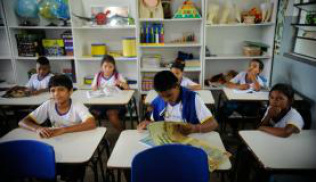 Estudantesde escolas públicas terão educação financeira no currículo Arquivo/Agência Brasil