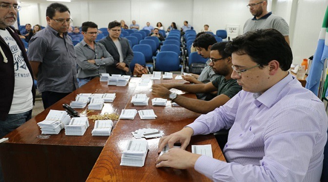 UEMS realiza eleição para escolha do novo reitor