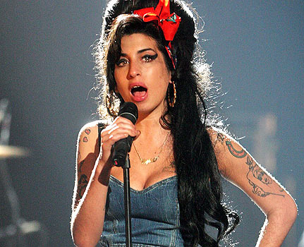 Amy Winehouse, morre aos 27 anos