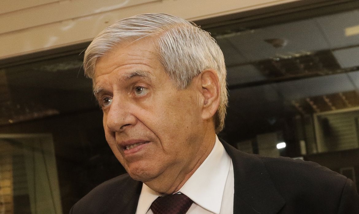 Ministro do GSI testa positivo para coronavírus Valter Campanato/Agência Brasil