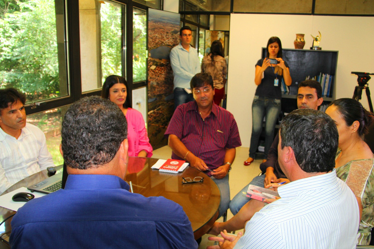 A negociação entre a Fetems e o Governo do Estado aconteceu nesta quinta-feira (11) / Foto: Divulgação