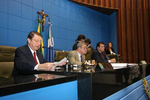 Sem convencer corregedoria sobre corrupção, Rigo volta à Assembleia e será notificado