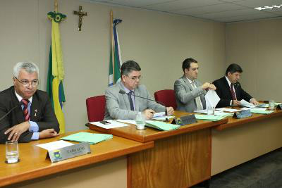 Comissão aprova prorrogação de mandatos dos dirigentes escolares Deputados deram parecer favorável à regular tramitação de oito projetos / Foto: João Humberto