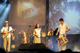 AculturA realiza 6º Encontro do Folclore Toro Candil em Amambai O Grupo Balaio constrói um repertório baseado nos diversos ritmos, formas de cantos e melodias.