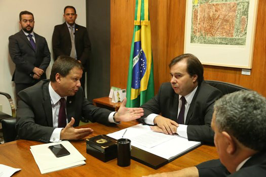 Notícia falsa nas redes sociais Foto: Divulgação