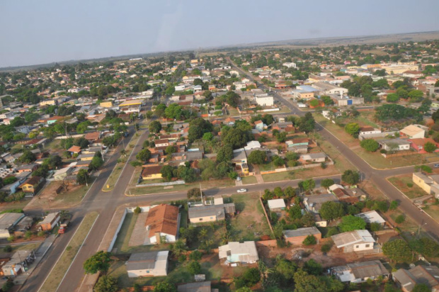 Quatro candidatos a prefeito e 109 a vereador disputam os votos em Amambai Cerca de 24.500 eleitores irão escolher o prefeito, vice e os 13 vereadores para a legislatura 2017 a 2021, em AmambaiFoto: Moreira Produções