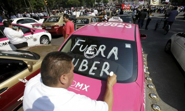 Rollemberg veta projeto que proíbe uso do Uber Procuradoria-Geral do Distrito Federal identificou vícios de iniciativa na proposta do deputado distrital Rodrigo Delmasso (PTN) / Foto: Diculgação