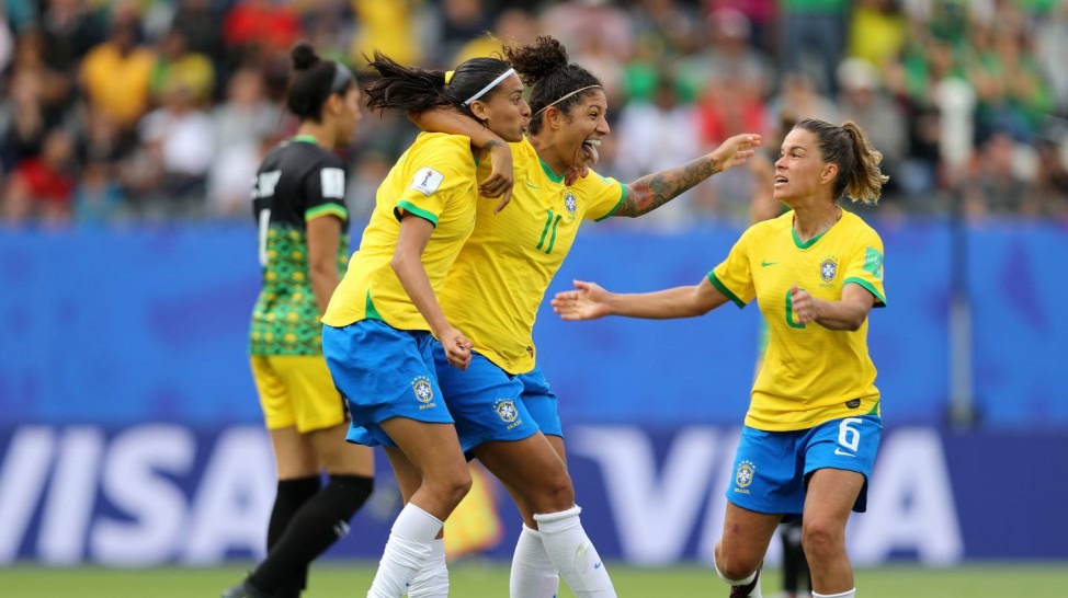 Seleção feminina estreia com vitória sobre a Jamaica na copa do mundo Seleção feminina estreia com vitória sobre a Jamaica na copa do mundo