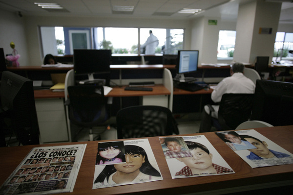 Governo do México diz que localizar 25 mil desaparecidos é prioridade