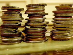 Mercado financeiro reduz projeção de crescimento econômico para este ano Mercado financeiro reduz projeção de crescimento econômico para este ano