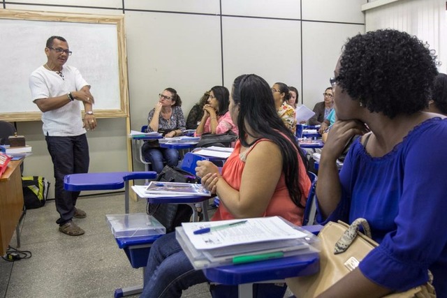 Atualmente, o total de servidores é de 634.255 