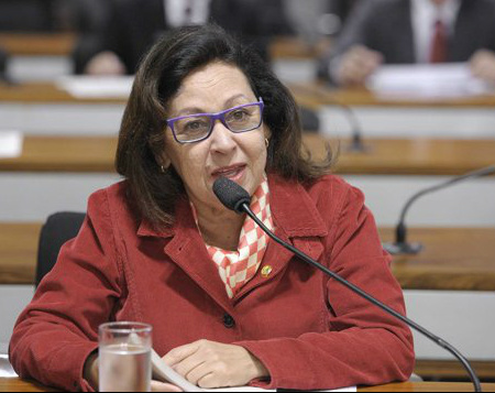 Senadora do PSB: Marina 'tem personalidade própria'