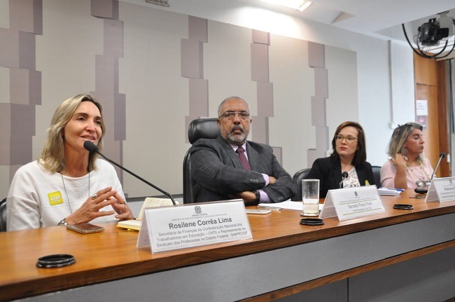 CNTE participa de audiência pública sobre a Educação nos 30 anos da Constituição