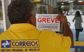 Sindicato de empregados dos Correios mantém greve e convoca ato para o dia 3 Com 11 dias em greve, os funcionários dos Correios permanecem paralisados / Foto: Divulgação