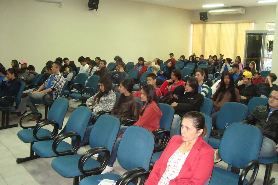 Alunos acompanharam a escola na CMA / Foto: Assessoria