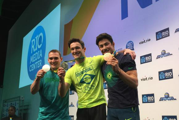 Zanetti pede que equipamentos da ginástica artística fiquem no Brasil