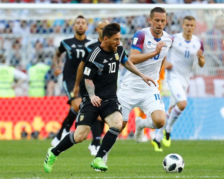Copa 2018: O time de Messi precisa vencer a Croácia para manter as chances de classificação para a próxima fase. - Kai Pfaffenbach/Reuters/Direitos reservados