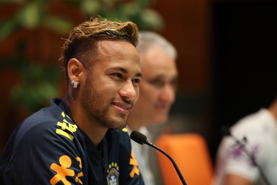 Após depor na polícia, Neymar diz que está muito tranquilo Direitos reservados/Lucas Figueiredo - CBF