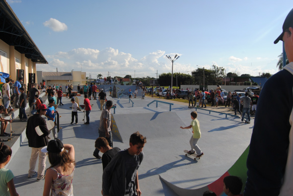 A pista de skate Wagner Bampi Paixão foi inaugurada no domingo (21) / Foto: Moreira Produções