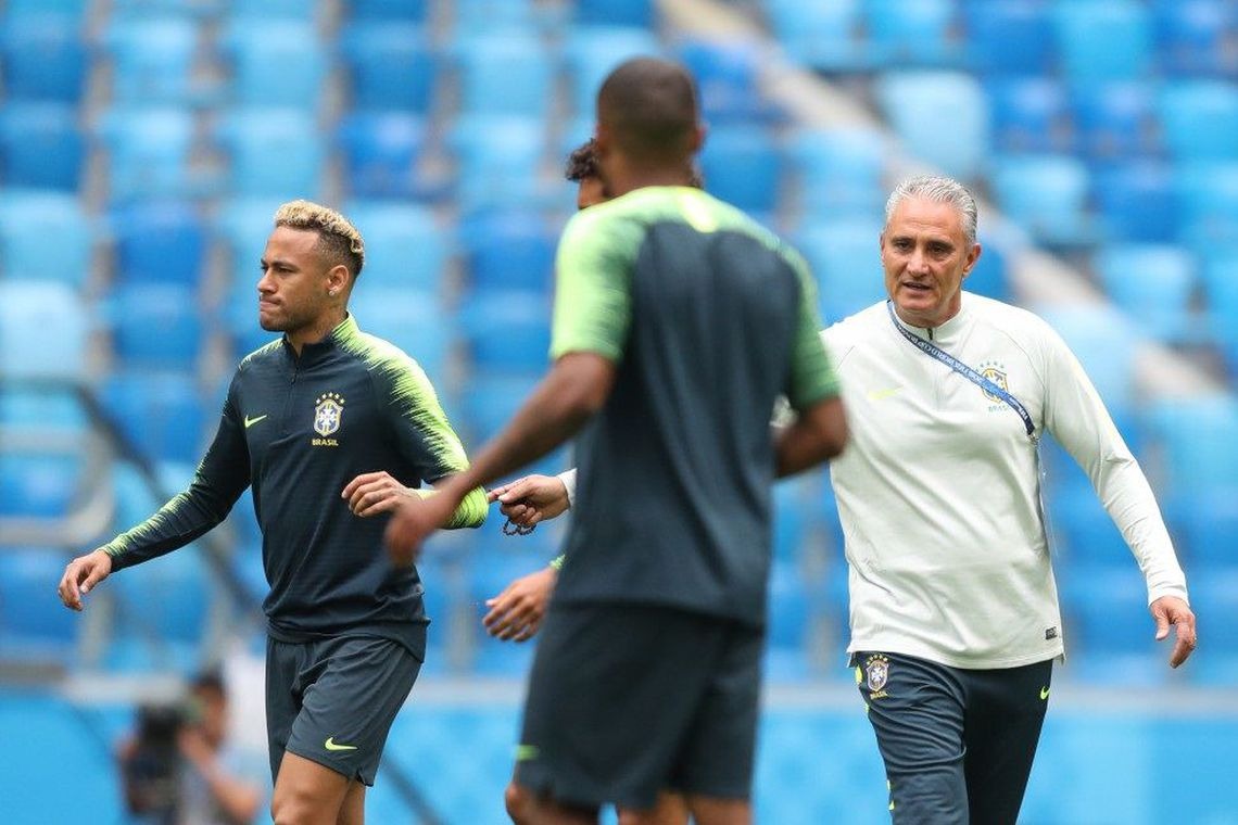 O técnico Tite faz treinamento preparando seleção para enfrentar a Costa Rica / Foto:Lucas Figueiredo/CBF