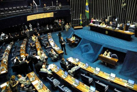 Pautas-bombas e contas de ex-presidentes marcam volta do recesso na Câmara Pautas-bombas e contas de ex-presidentes marcam volta do recesso na Câmara