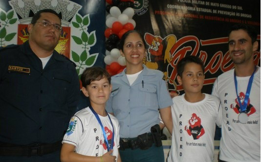Formatura da turma do Proerd no município de Tacuru.