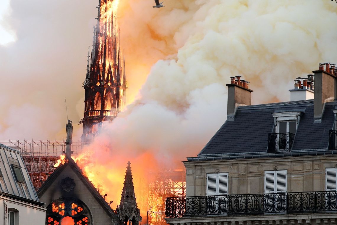 Apenas 9% das doações prometidas para Notre-Dame foram repassadas Reuters/Benoit Tessier