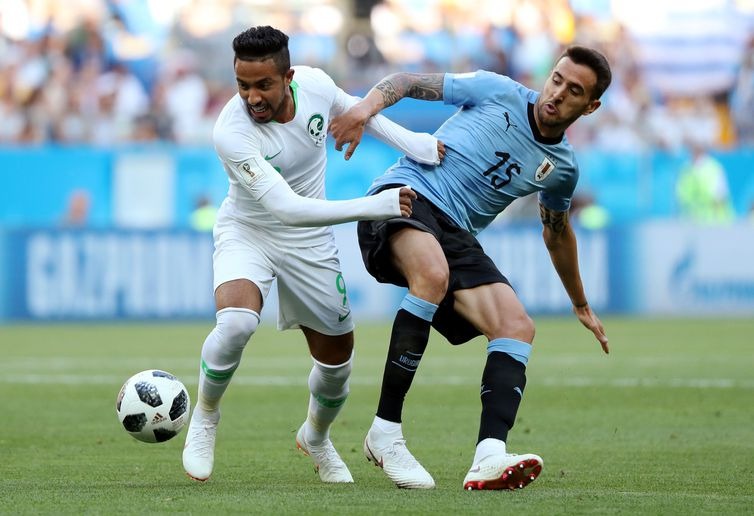 O Uruguai venceu seus dois jogos e é uma das quatro seleções já classificadas para a próxima fase da Copa. Na foto, jogo contra a Arábia Saudita  -Marko Djurica/Reuters