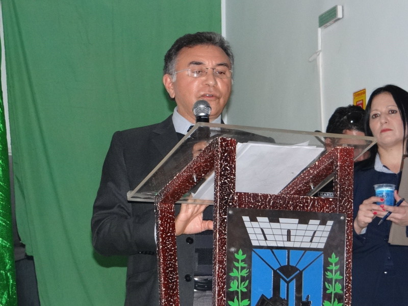 Juiz Odilon faz palestra sobre "Família, Drogas e Escola", em Amambai Juiz federal, Odilon de Oliveira, durante palestra em Amambai / Foto: Moreira Produções