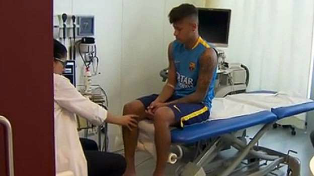 Neymar pode ter contagiado companheiros do Barcelona com caxumba Férias de Neymar, exames médicos e ostentação de Daniel Alves: veja a reapresentação do Barcelona. / Foto reprodução da Internet