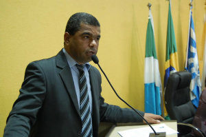 Câmara solicita regularização de imóveis em Amambai Vereador David Nicoline (SD), autor do requerimento Foto: Assessoria