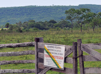Há um ano, fazendeiros, índios e governo colecionam fracassos Foto: Paulo Ribas/Correio do EstadoFazenda Buriti é ocupada por índios da etnia Terena há mais de um ano
