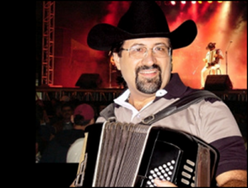 Agenda de eventos para Amambai e região Baile com Marlon Maciel, dia 6 de agosto em Amambai.