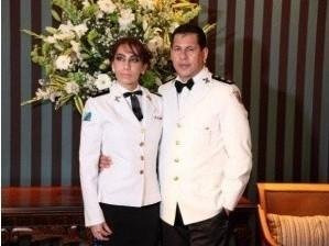 Itamara Nogueira ao lado do marido, major Valdeni Nogueira (Foto: Divulgação/ Facebook)