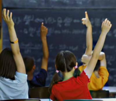 Alunos de escolas públicas serão examinados por equipes de saúde em março Alunos de escolas públicas serão examinados por equipes de saúde em março