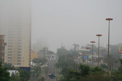 Frente fria chega com possibilidade de chuvas isoladas no Estado Frente fria chega com possibilidade de chuvas isoladas no Estado