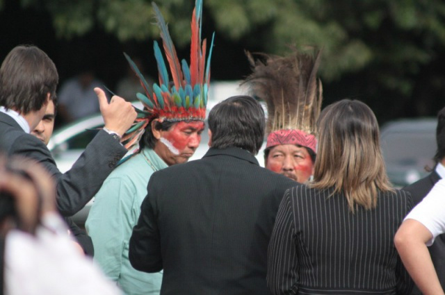 Lideranças indígenas também participam de encontro (Foto: Marcos Ermínio)