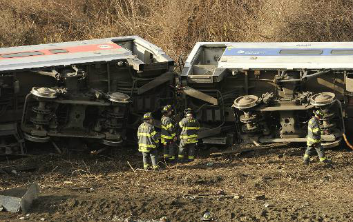 Acidente de trem em Nova York deixa quatro mortos e pelo menos 67 feridos