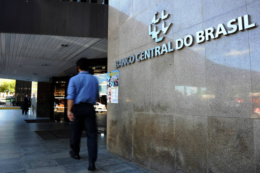 Economistas já preveem 2% de queda do PIB em 2015 e crescimento zero em 2016 Foto: Reprodução da Internet