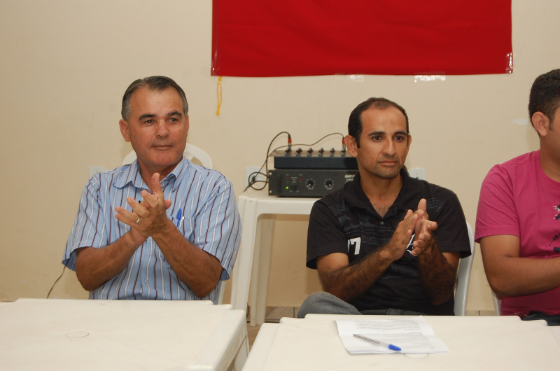 PSB realizou reunião com filiados e simpatizantes PSB realizou reunião com filiados e simpatizantes