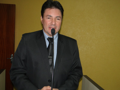 Em sessão da Câmara de Amambai, secretários são sabatinados pelos vereadores Presidente do legislativo, vereador Jaime Bambil (PT do B)Foto: Moreira Produções
