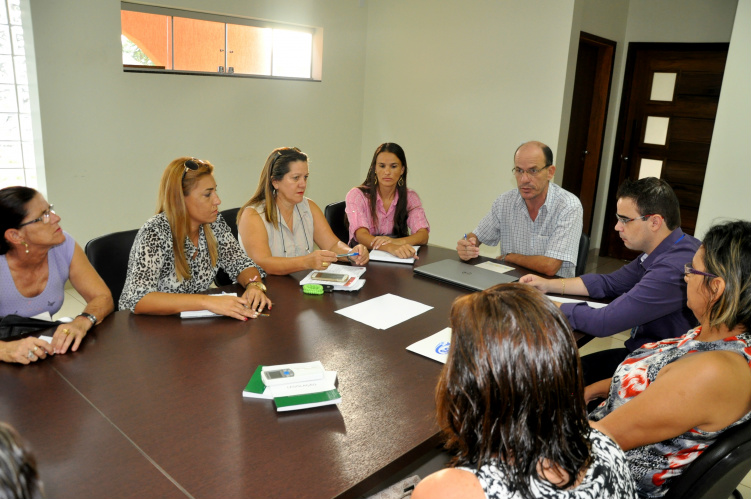 Administração Municipal e comissão de negociação buscam unir forças para alcançar a valorização do profissional em educação / Foto: Assessoria
