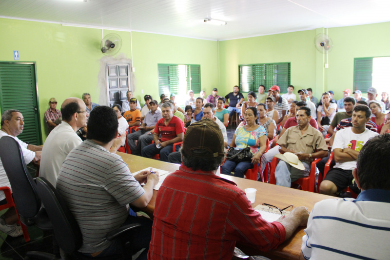 Foi ressaltada a importância do agricultor familiar tornar-se um comerciante empreendedor.