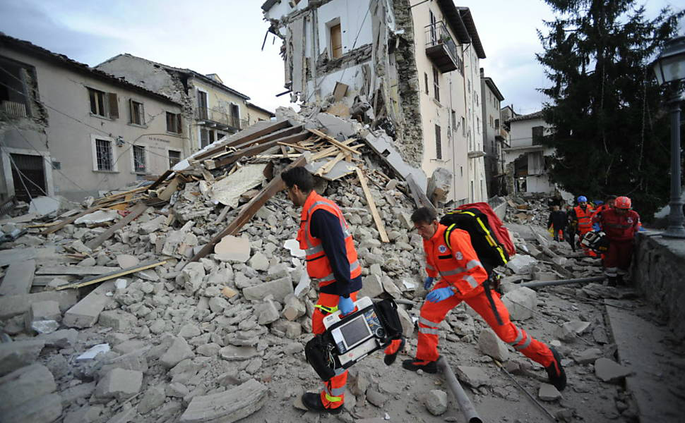 Após terremoto, embaixada em Roma oferece ajuda a brasileiros Divulgação