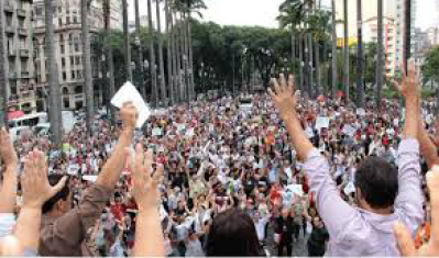 Professores iniciam greve no Rio de Janeiro