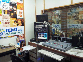 Inscrições para o I Festival de Música da 104,7 FM terminam no dia 15 de julho Inscrições para o I Festival de Música da 104,7 FM terminam no dia 15 de julho
