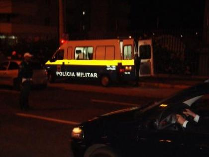 Ciptran autua 19 motoristas na primeira noite da operação especial para o feriado