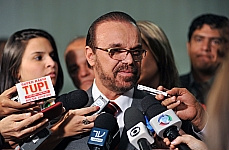 Projeto de lei facilita localização de anunciante de bens e serviços